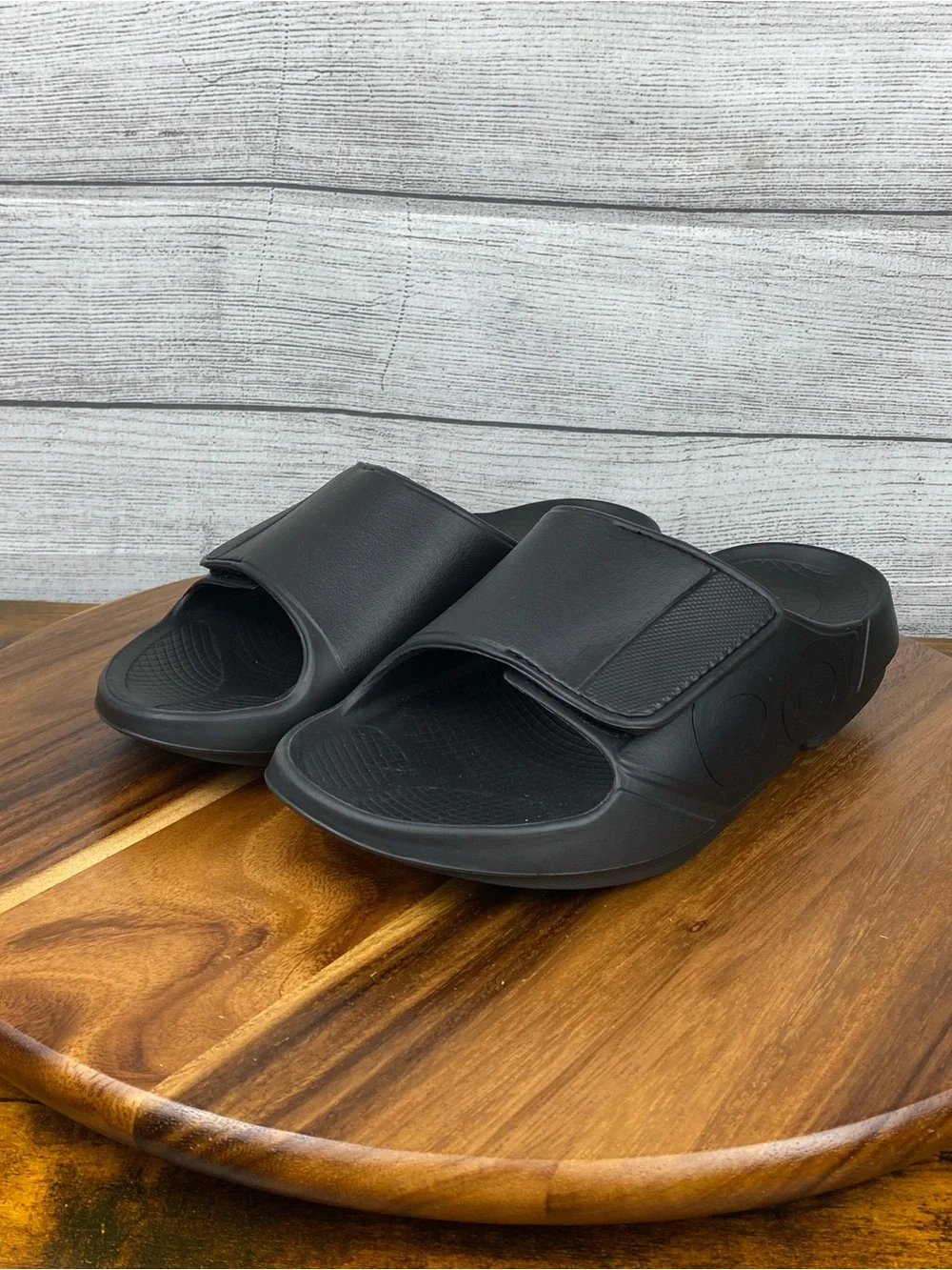 OOFOS OOahh Sport Flex Recovery Black Slide Sandals Adjustable Strap Mens Size 9